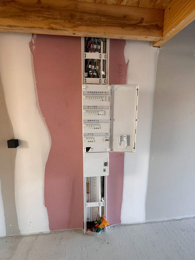 remise aux normes électriques Grenade